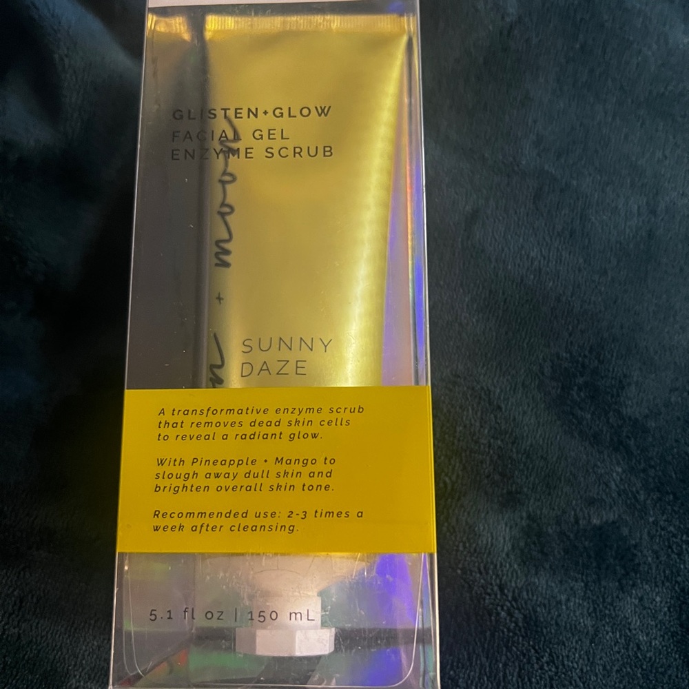 Sunny Daze Facial Gel Enzyme Scrub - Gold